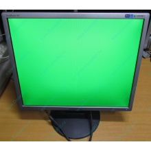 Монитор 19" Samsung SyncMaster 943N на экране малозаметные царапинки (Ивановское)